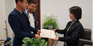 延安市市场监督管理局:高效服务暖人心   企业致谢送锦旗