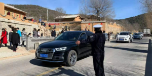 黄龙交警：加强交通管控，为春节返程人员保驾护航