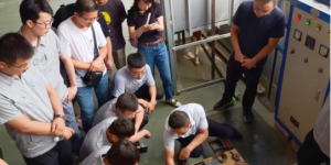 现场实地教学 助力技能提升–省特检院和安康市质检中心联合开展电梯现场教学活动