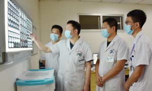心“粽”有你！城固县医院为患者送粽子送香囊送祝福