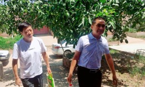 蒲城县司法局:党内关怀暖人心，七一慰问送真情