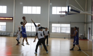 榆林市公安局榆神分局：举行篮球友谊赛  丰富警营文化生活