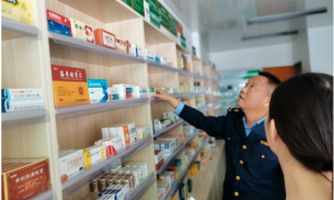 汉阴县汉阳市场监管所：强化药械市场监管，保障群众用药安全