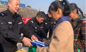 府谷县公安局：高位推动禁毒整治，构建毒品治理新格局