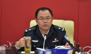 榆林市公安局交警支队：强化理论学习，提高法治化水平