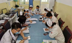 铜川矿务局中心医院开展首例锁骨下动脉慢性闭塞开通手术