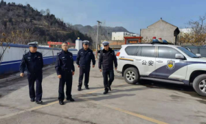 黄龙县公安局交警大队：抓管理基层调研指导，保安全强化隐患排查