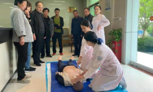 与爱同行 “救”在身边 ——渭南市华州区人民医院急救知识进机关活动圆满结束