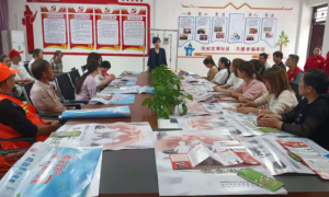 宜川县应急管理局：开展“安全生产进社区、进家庭”活动。