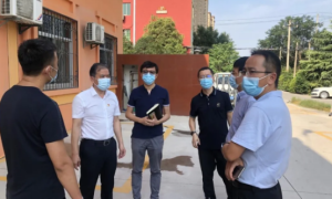 西咸新区教育卫体局党委书记张海明督导检查沣西新城疫情防控工作落实情况