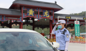 “疫”路有你，不怕困难！黄龙交警扎实做好疫情防控工作