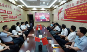 紫阳县委：组织部组织收看建党百年庆祝大会