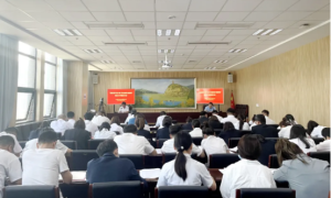 宝塔区行政审批服务局：回望百年奋斗路 昂首阔步启新程