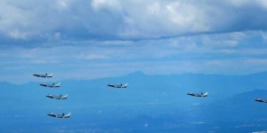空军发布励志宣传片首次展现歼-20战机7机同框
