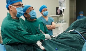 宝鸡市中医医院：全市首例髋关节镜手术成功实施