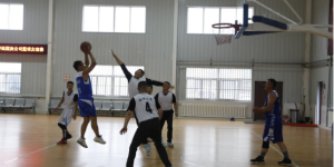 榆林市公安局榆神分局：举行篮球友谊赛  丰富警营文化生活